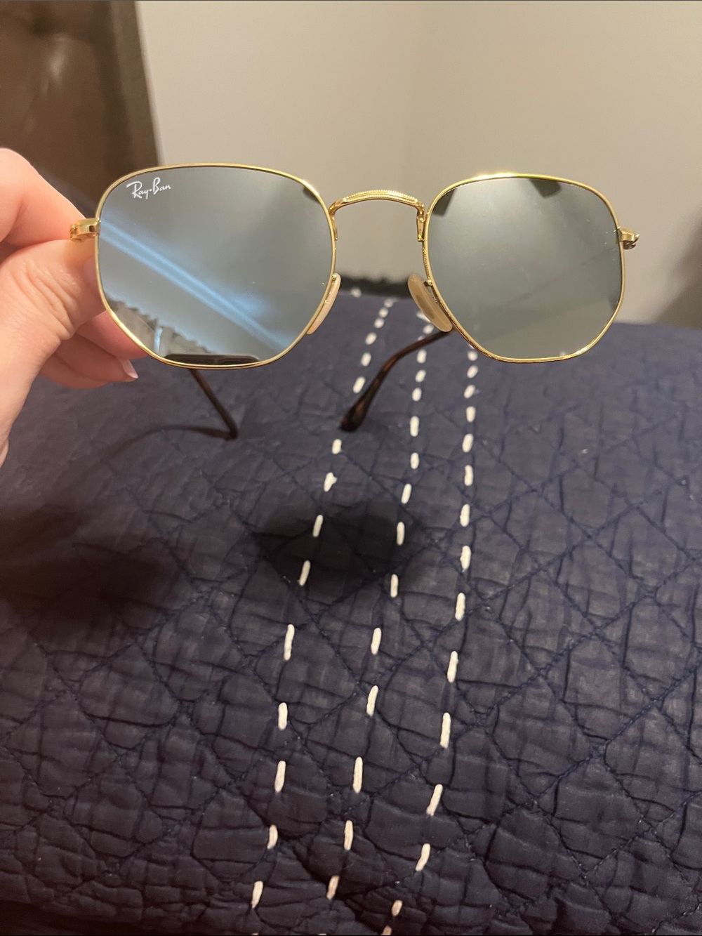 Ray-Ban Men’s Gold Frame Blue-Gray Lens Sunglasses